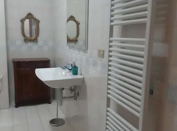 Emilia Apartment