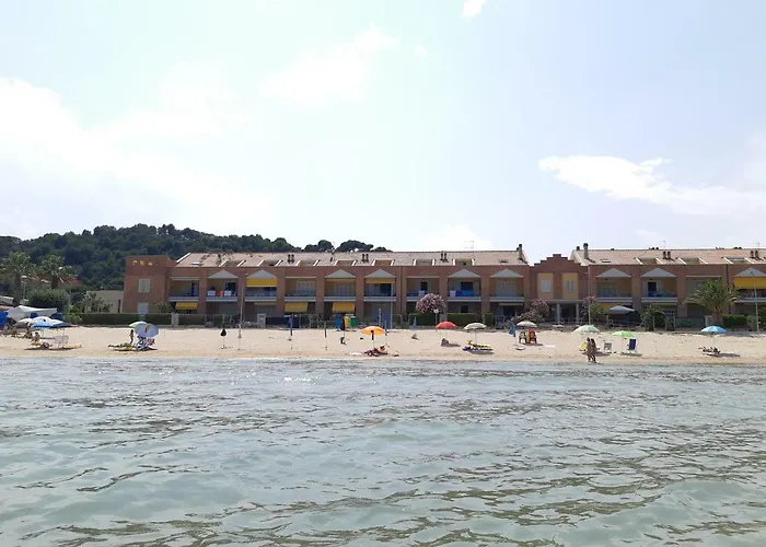 Emilia Cupra Marittima