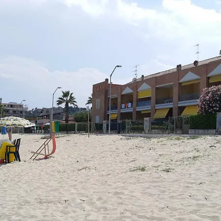 Emilia Apartment Cupra Marittima